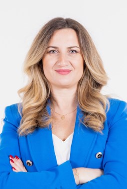 Neli Tomova-Varbanova   Neli Tomova-Varbanova