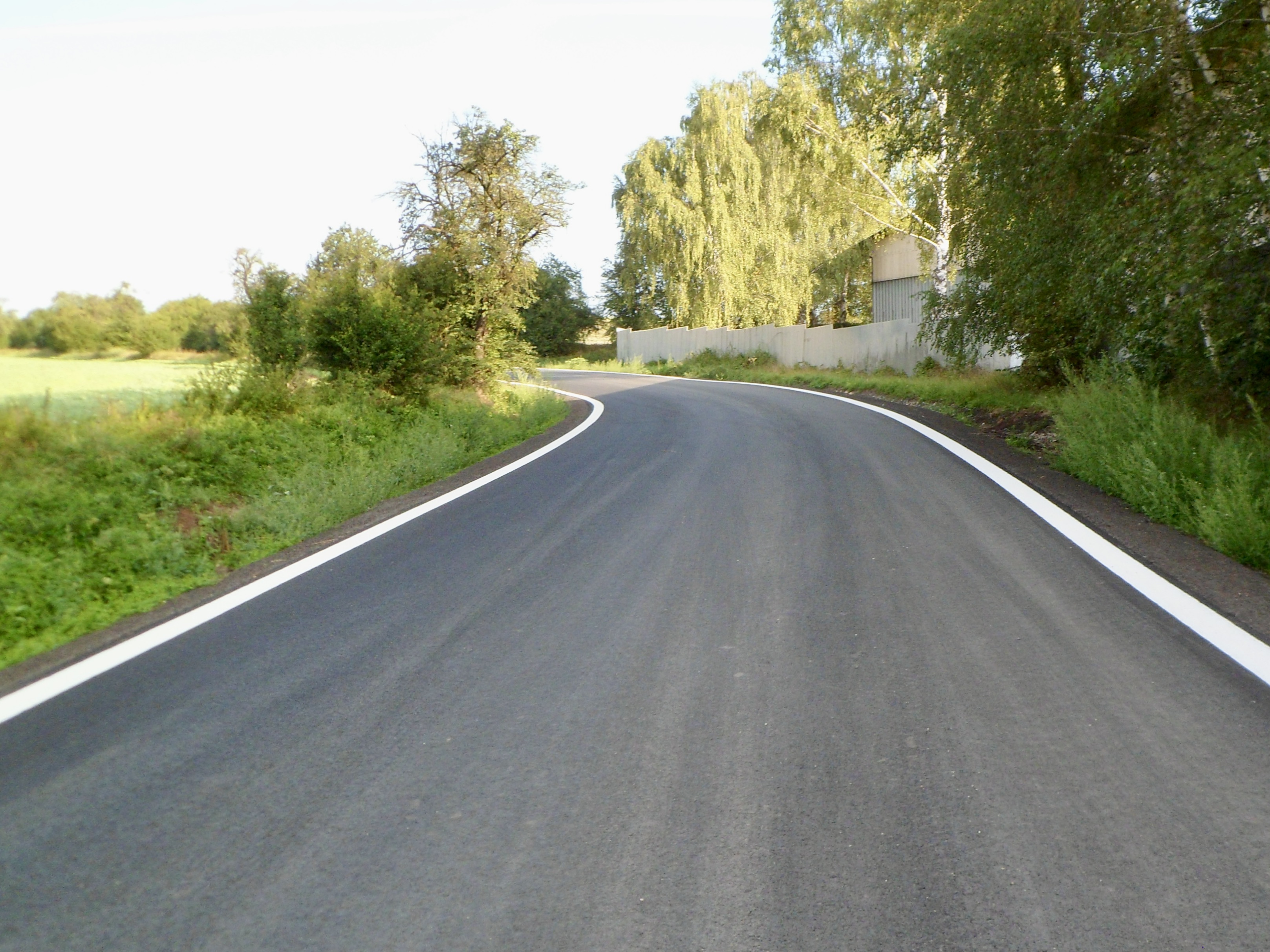 Silnice II/329 – rekonstrukce úseku Plaňany–Radim - Vei- og brobygging