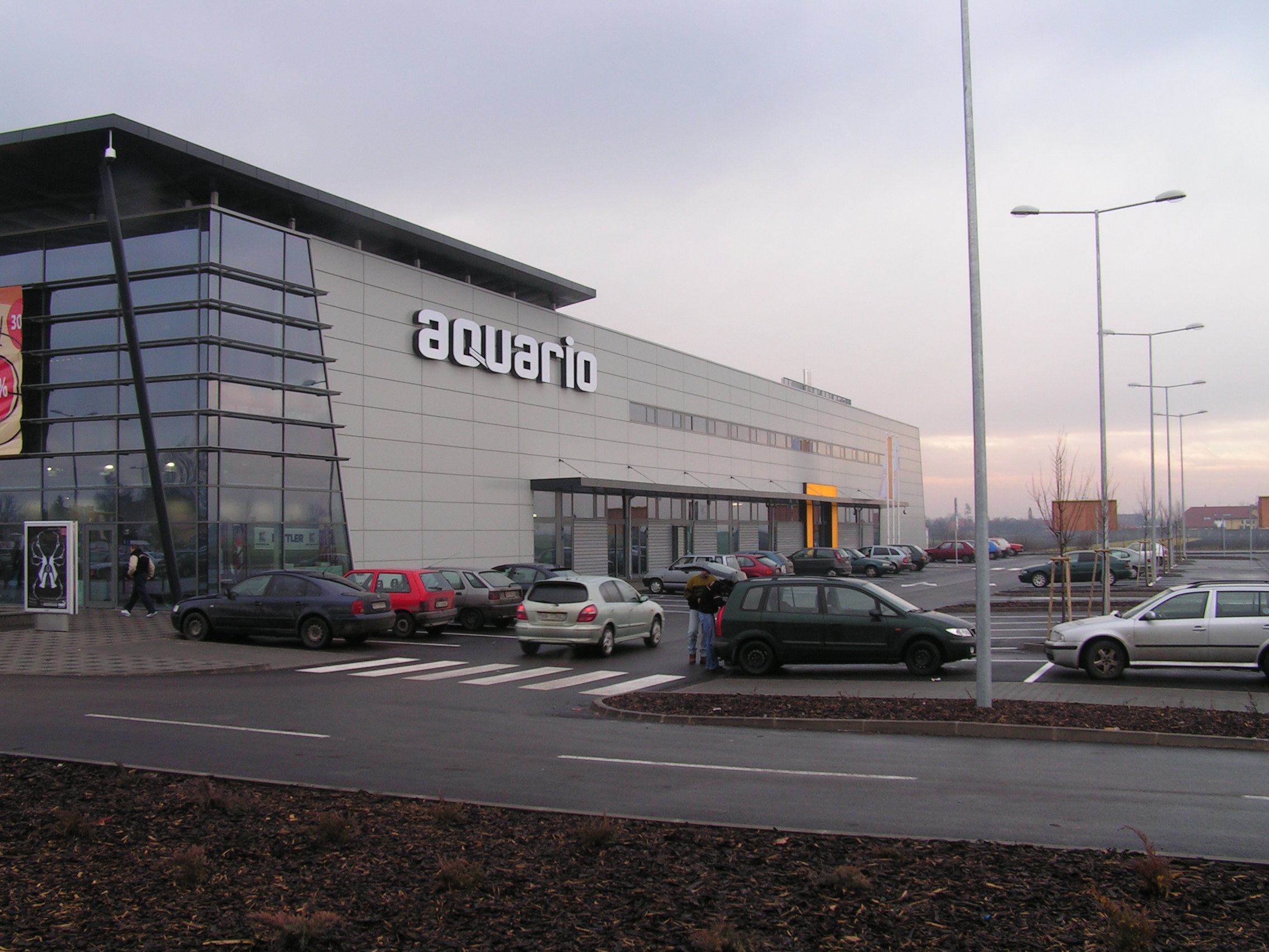 Aquario Shopping Center Nové Zámky / obchodné centrá - Bygningskonstruksjon