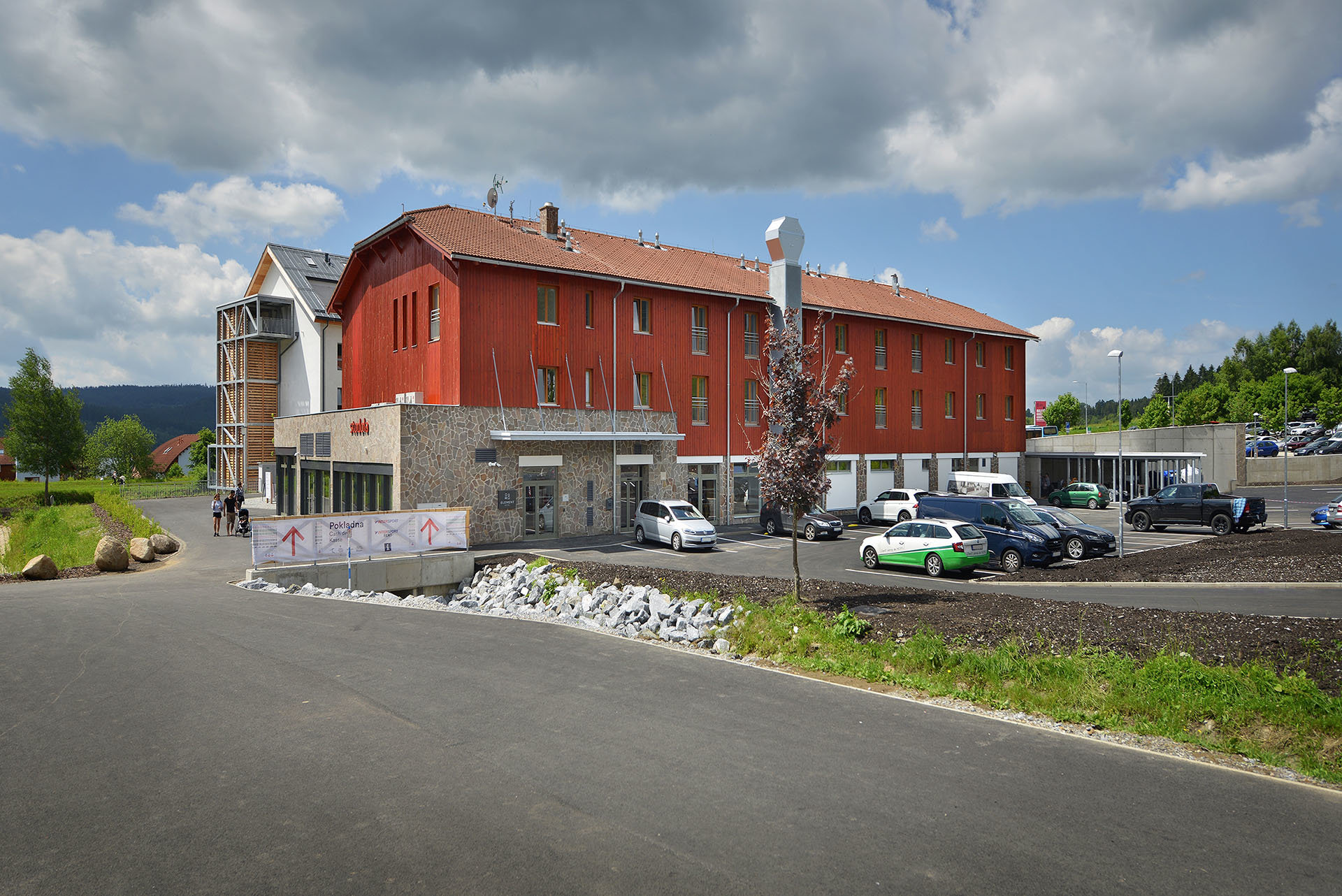 Lipno nad Vltavou – Hotel Element a Chata Lanovka  - Bygningskonstruksjon