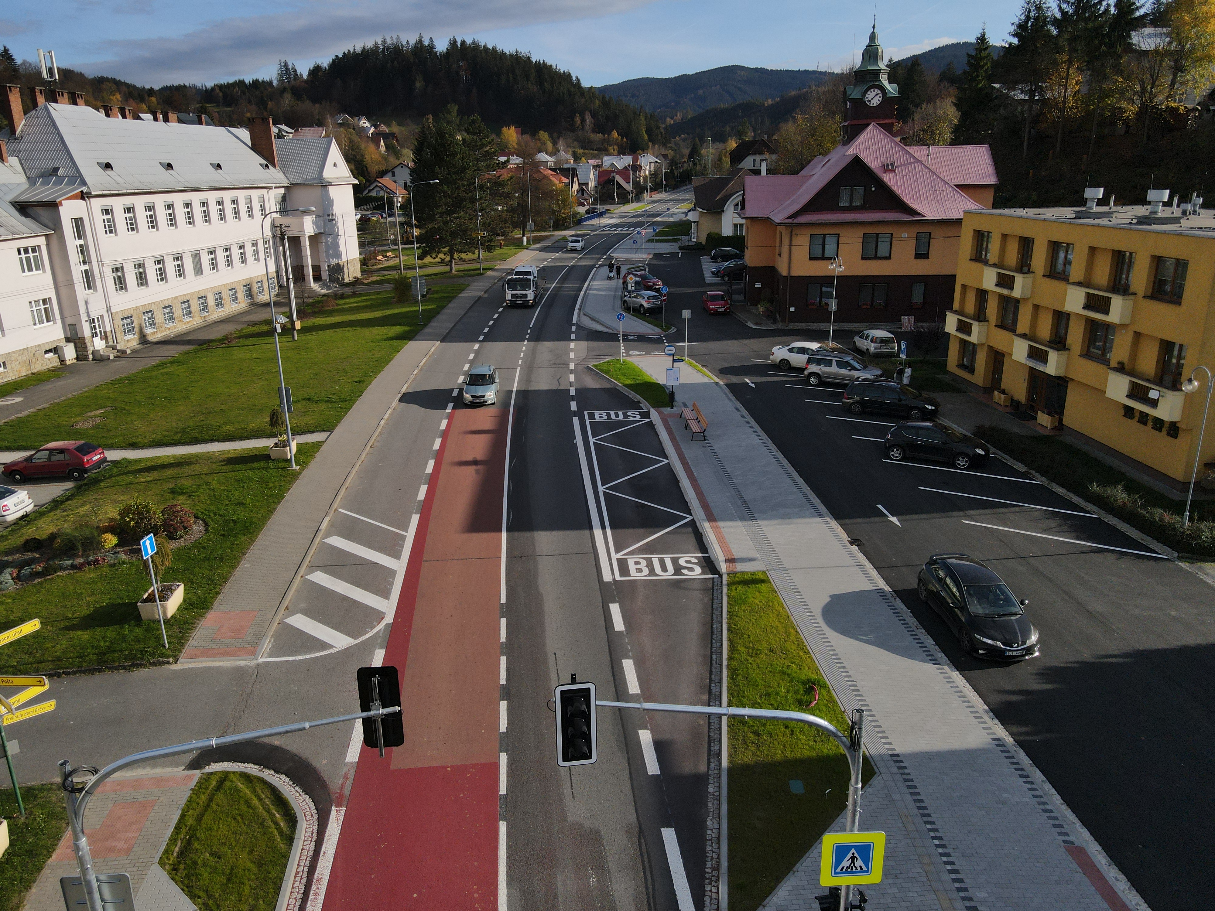 Horní Bečva – výstavba cyklostezky centrem obce - Vei- og brobygging