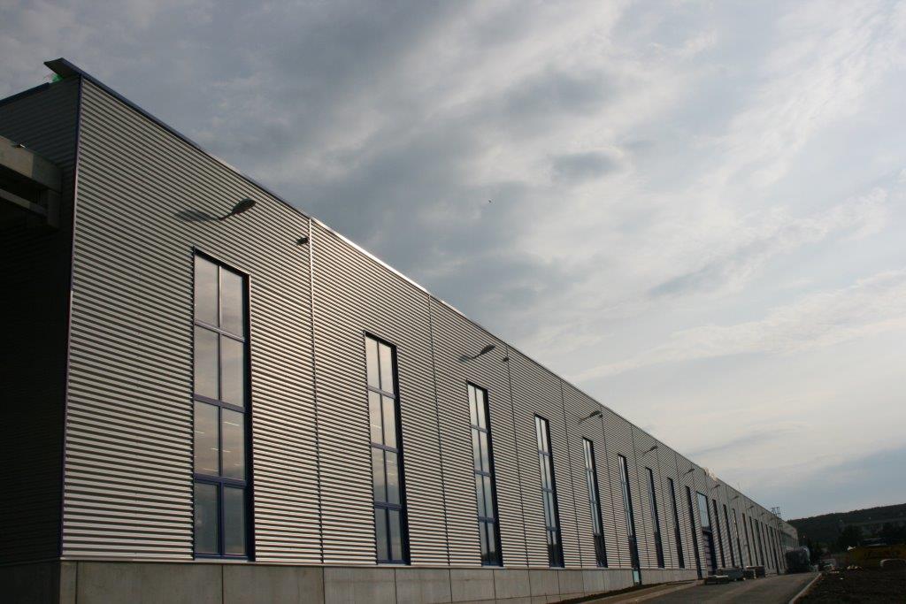 Mühlbauer Technologies, Nitra / obchodné centrá - Bygningskonstruksjon