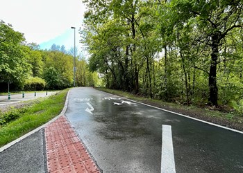 Cyklostezka mezi Újezdem nad Lesy a nádražím Praha-Klánovice - CZ