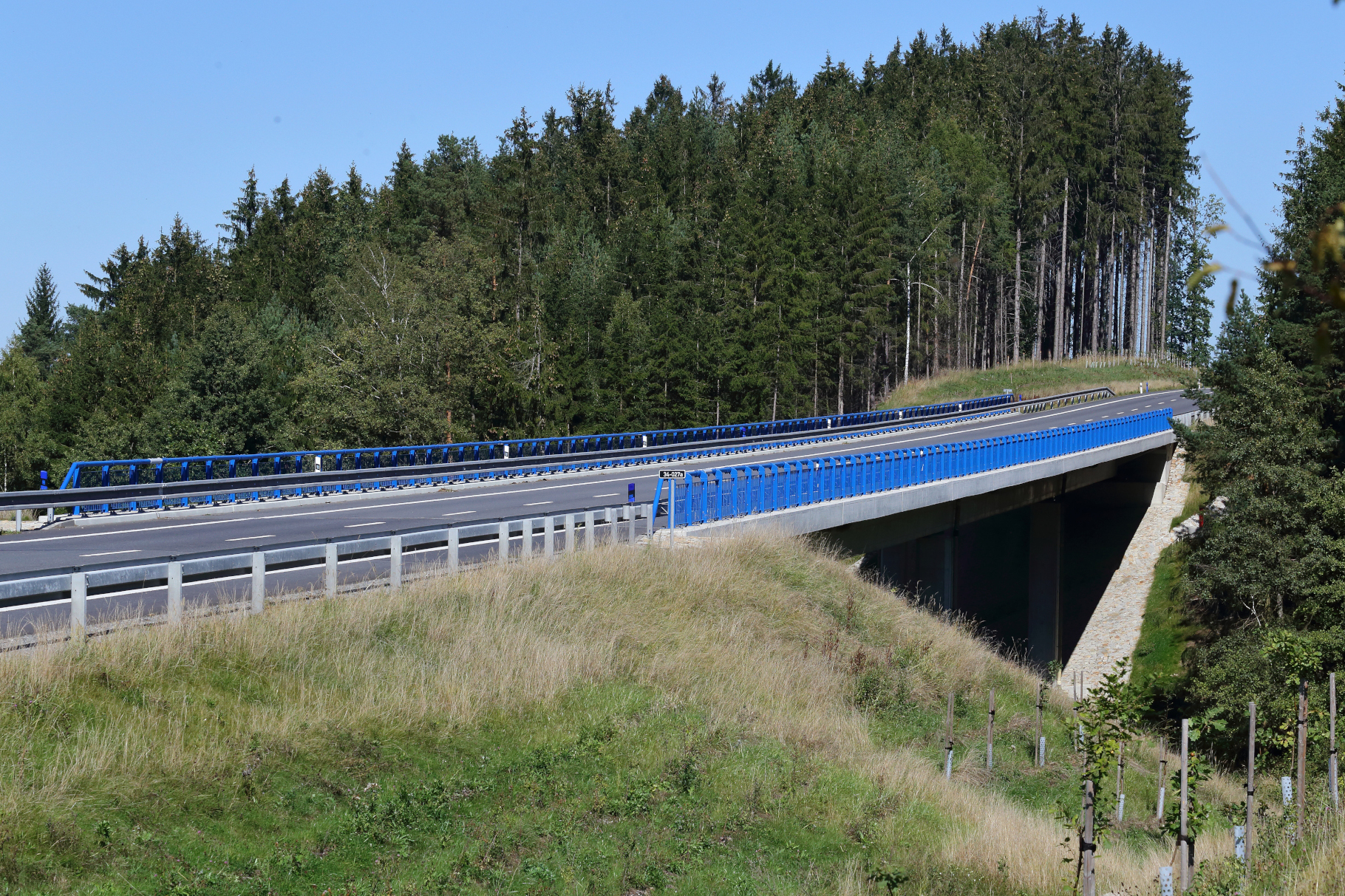 Silnice I/34 – výstavba úseku Ondřejov–Božejov–Pelhřimov - Vei- og brobygging
