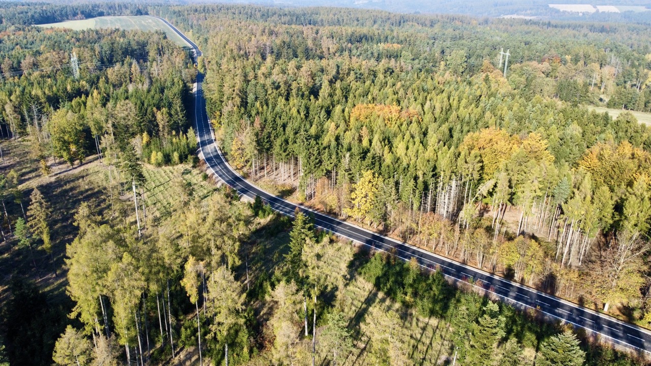 Silnice II/395 – modernizace úseku Ludvíkov–Zbraslav - Vei- og brobygging