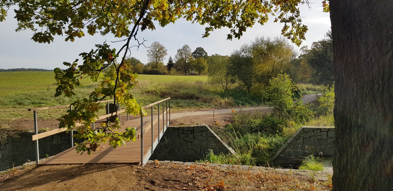 Smrkovice – vybudování pěšiny ke Klášterským rybníkům                               - Vei- og brobygging Smrkovice – vybudování pěšiny ke Klášterským rybníkům                               - Vei- og brobygging