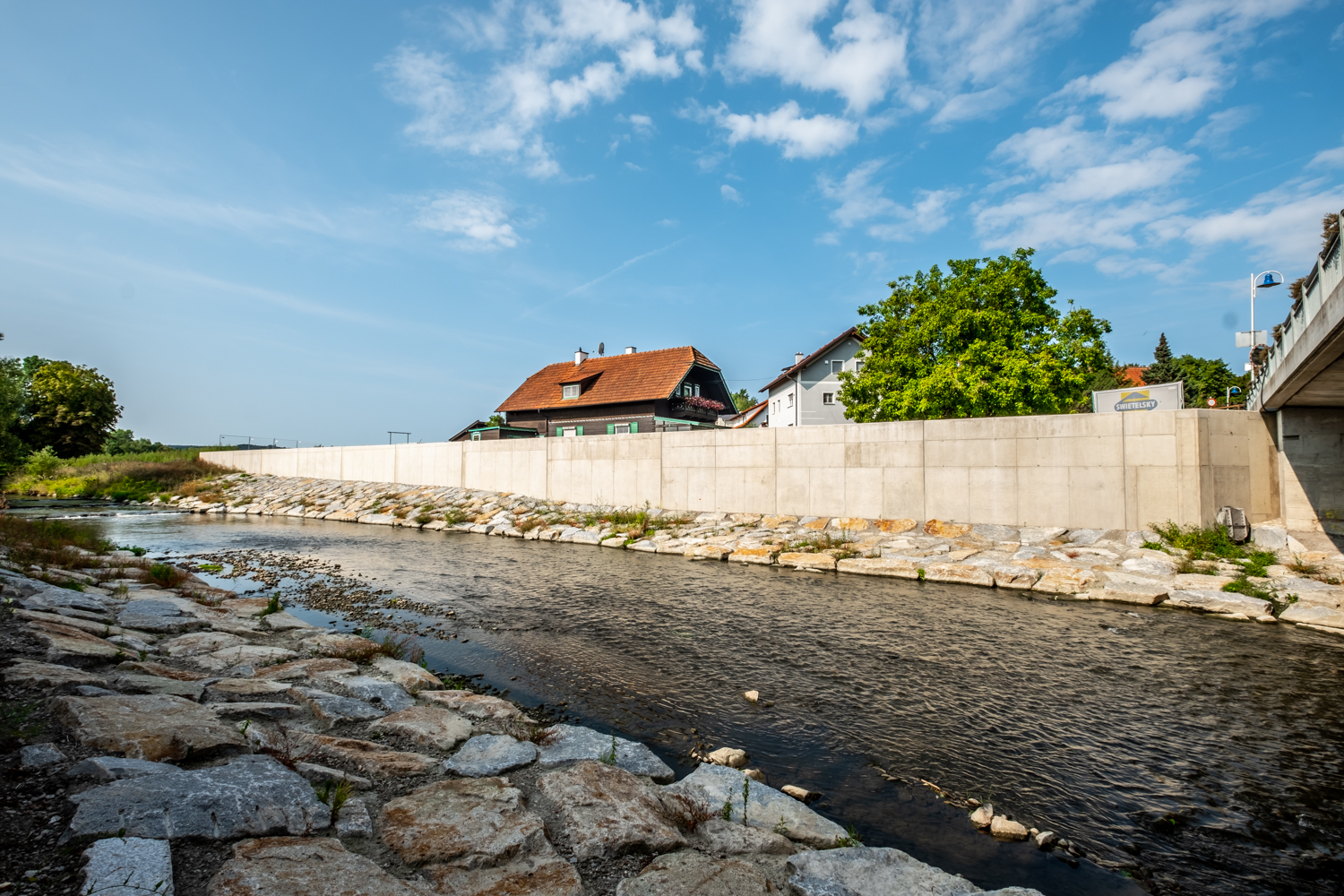 Hochwasserschutz Antiesen - Bygningskonstruksjon