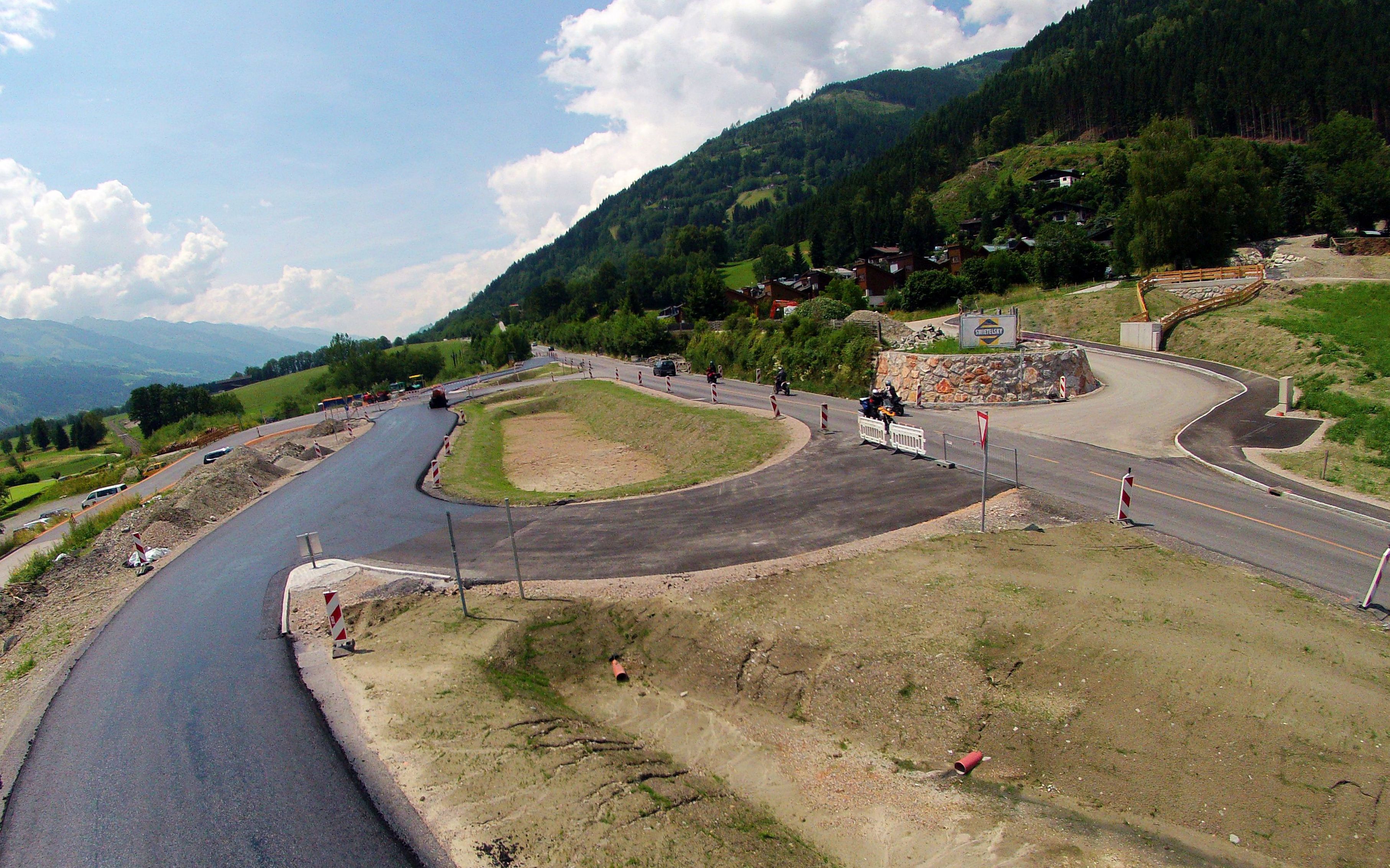 B-168 Knoten Limberg Zell am See - Vei- og brobygging