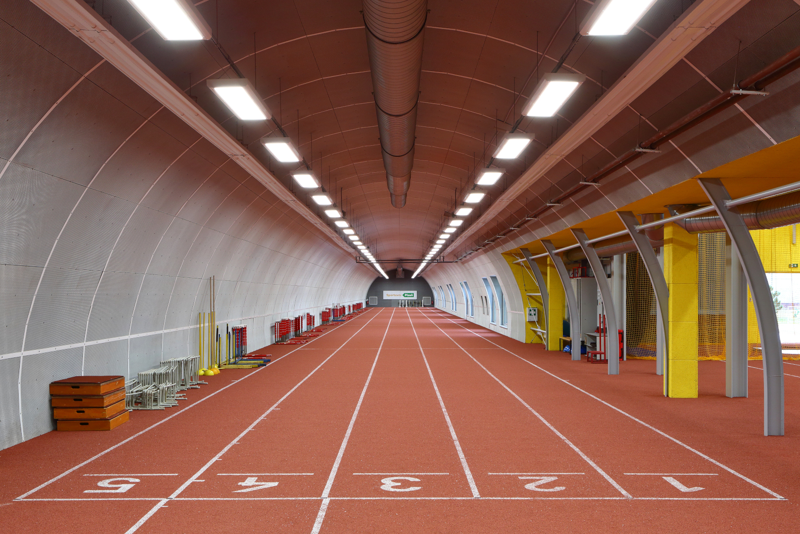 Plzeň, atletický stadion Skvrňany – rozšíření stávající rozcvičovny - Bygningskonstruksjon