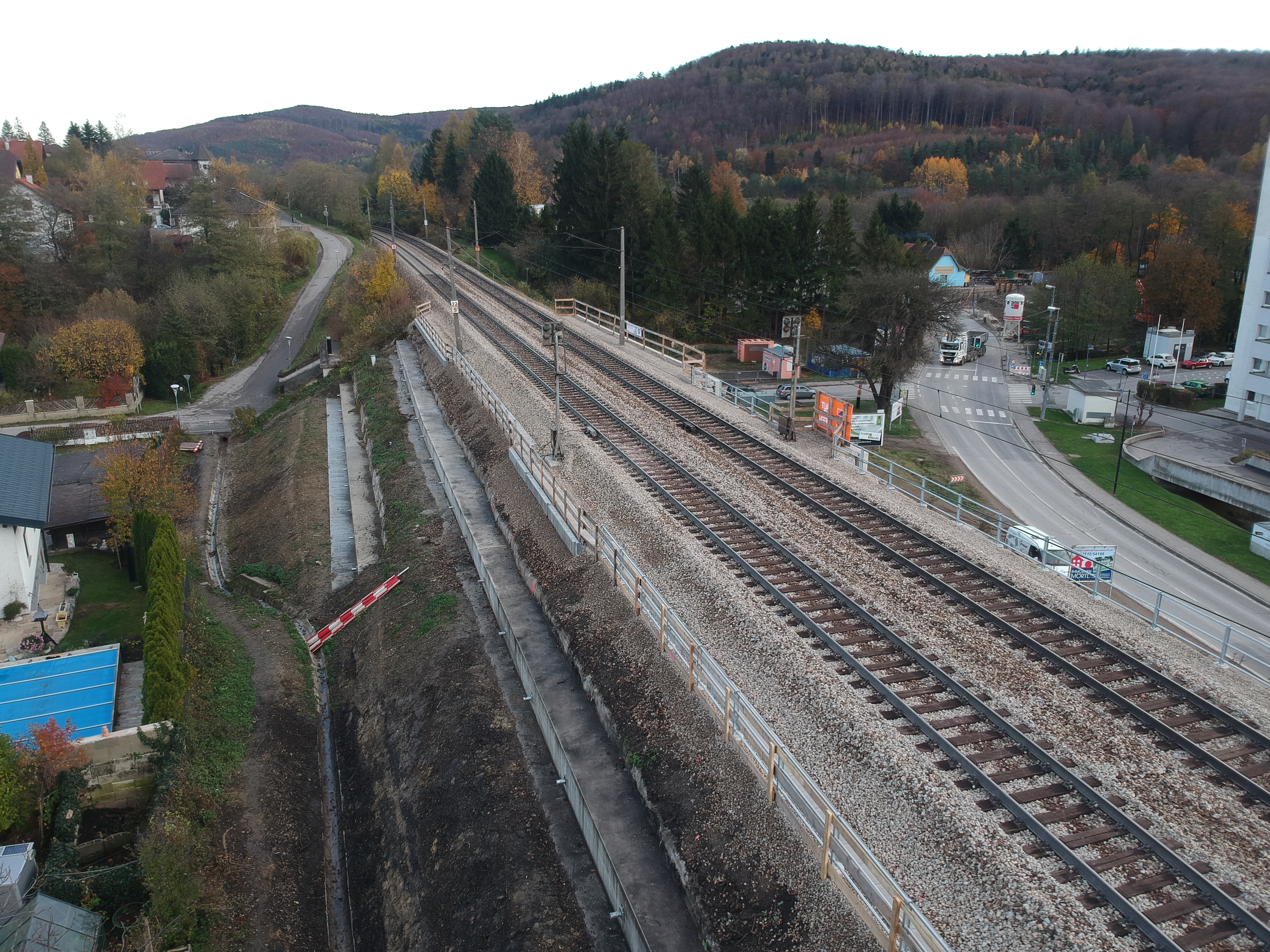 Dammsanierung, Pressbaum - Anleggsvirksomhet