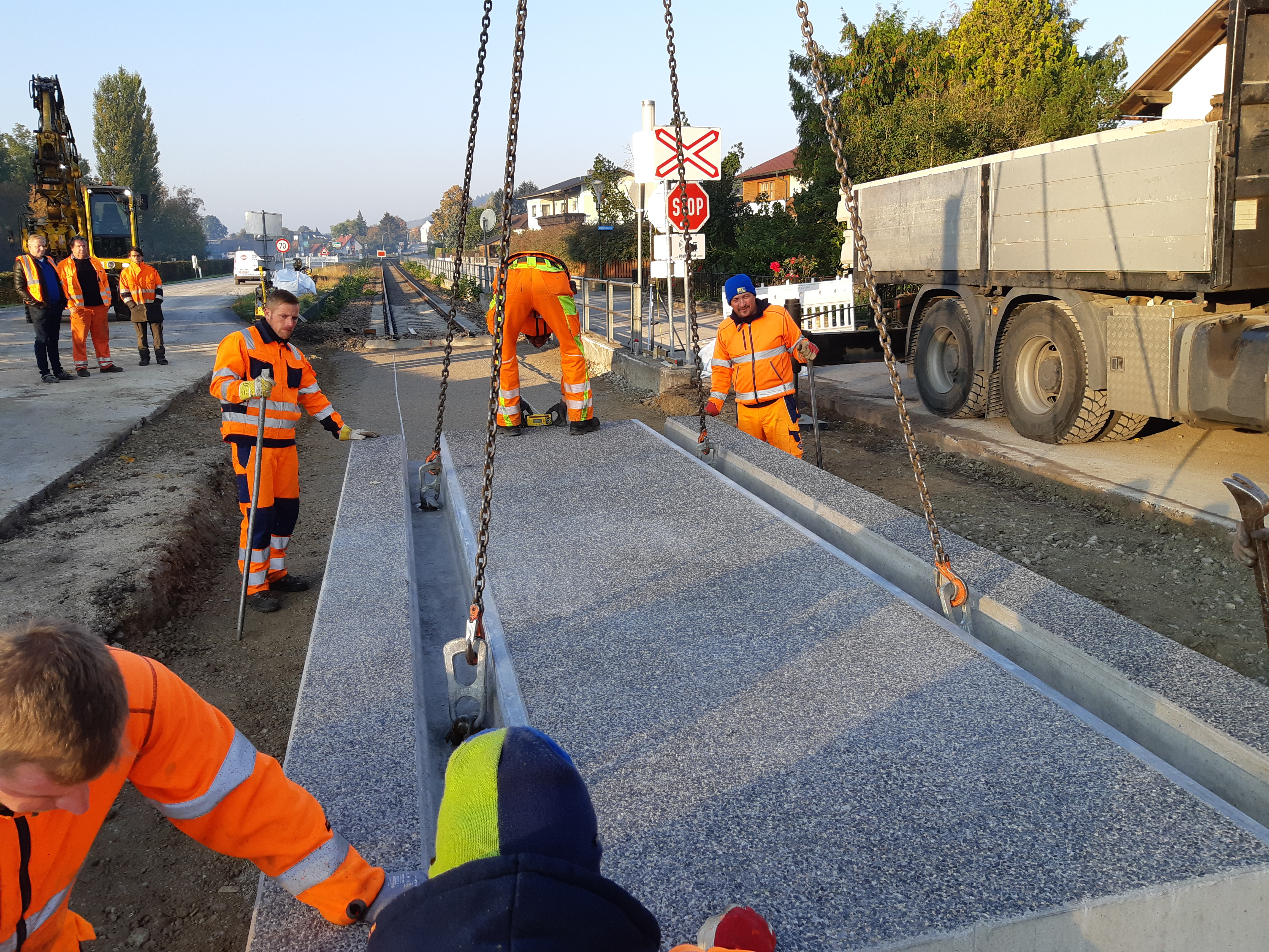 Erneuerung EK mit Gleistragplatten - Jernbanebygging