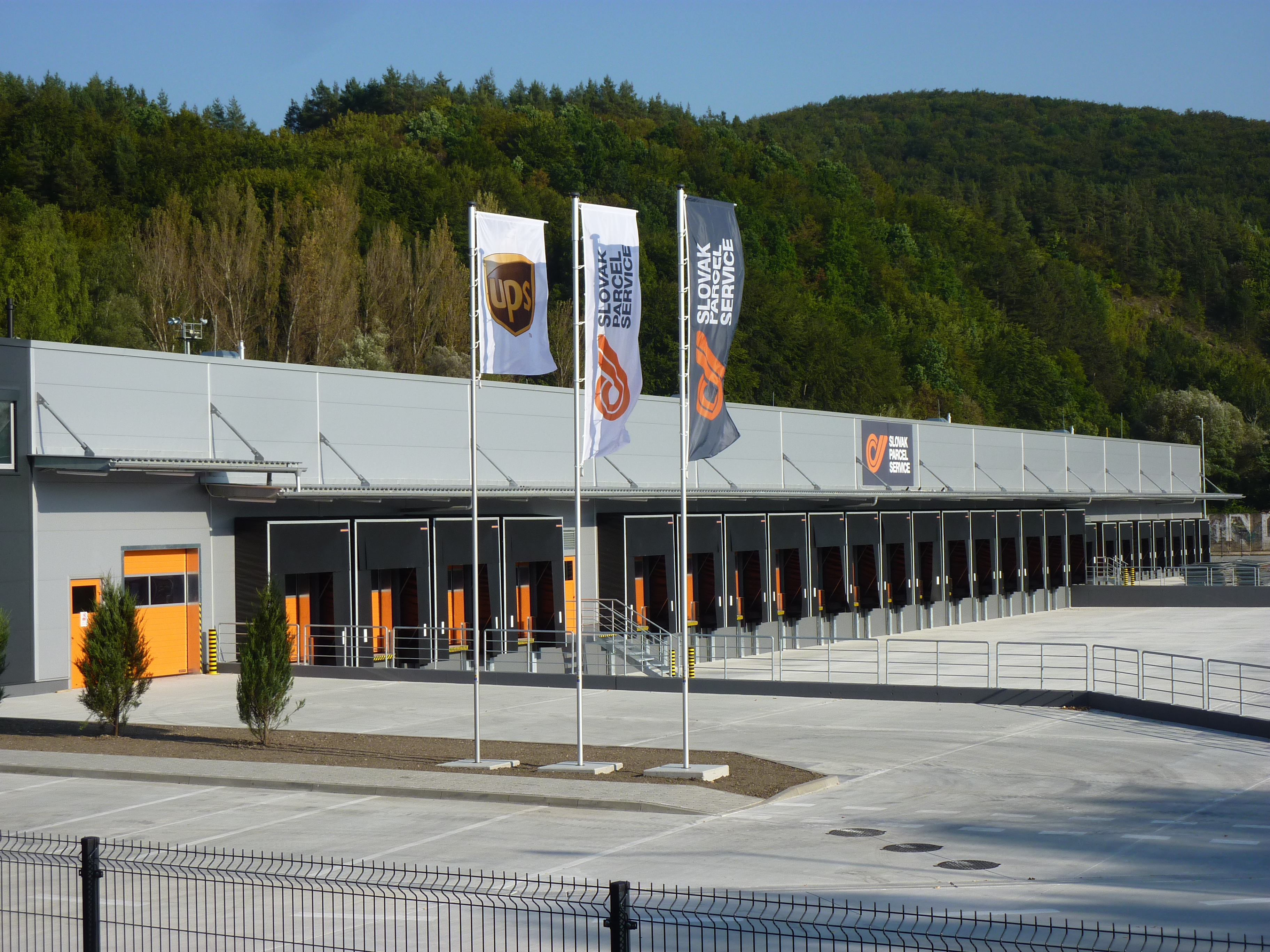 Distribučné centrum SPS Banská Bystrica / logistické areály, sklady - Bygningskonstruksjon