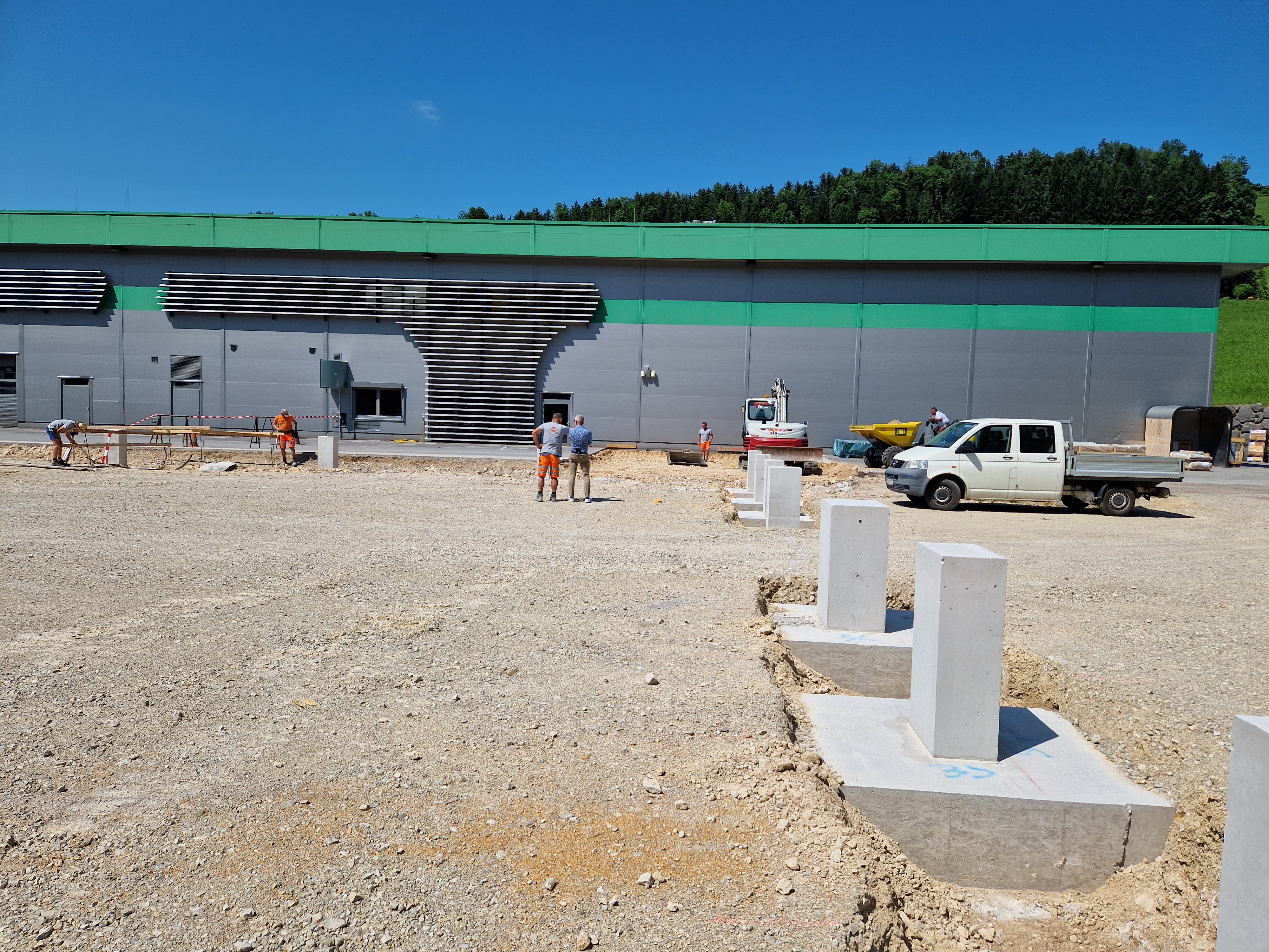 Gewerbe- und Industriebauten - Bygningskonstruksjon