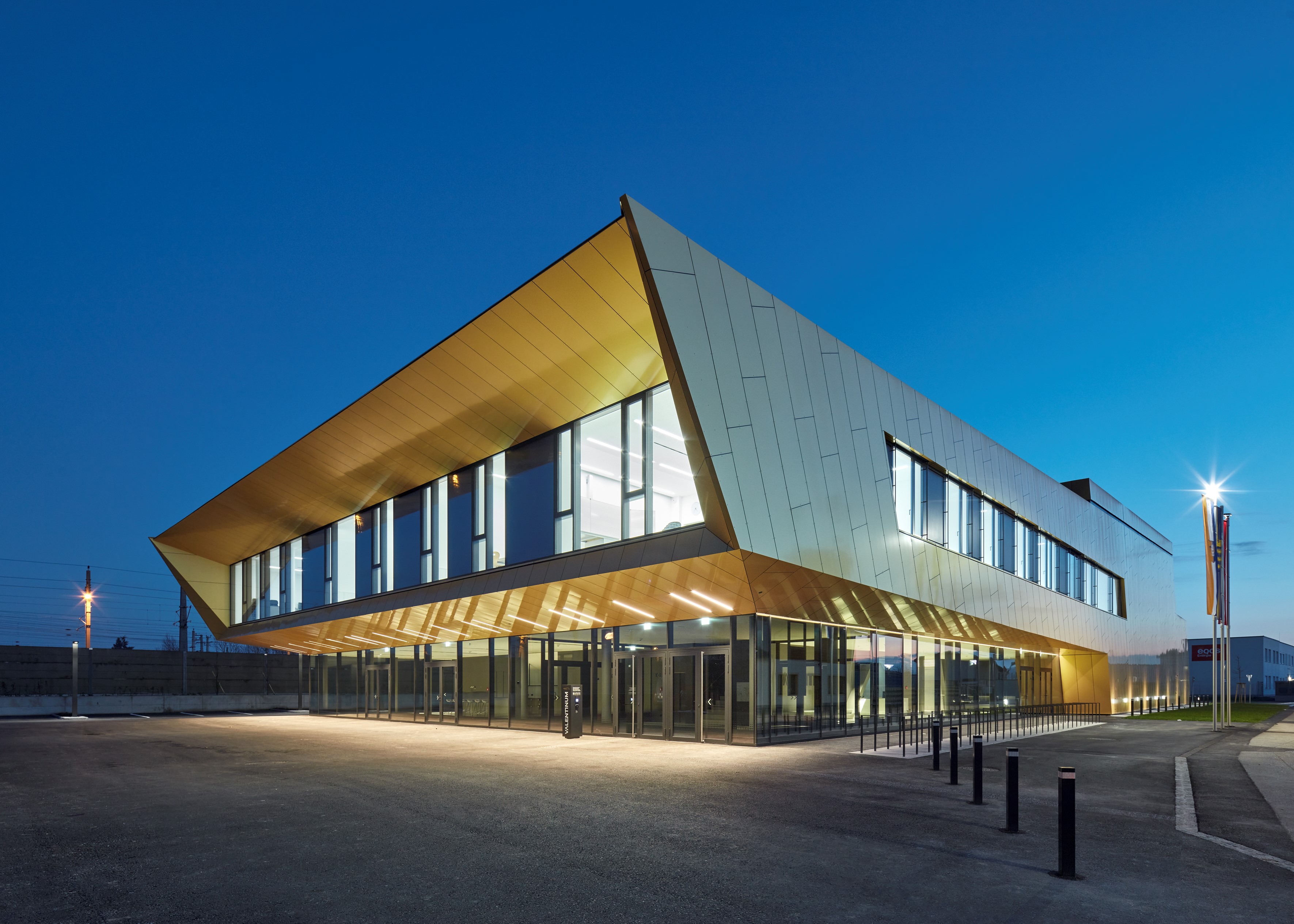 Veranstaltungszentrum St. Valentin - Bygningskonstruksjon