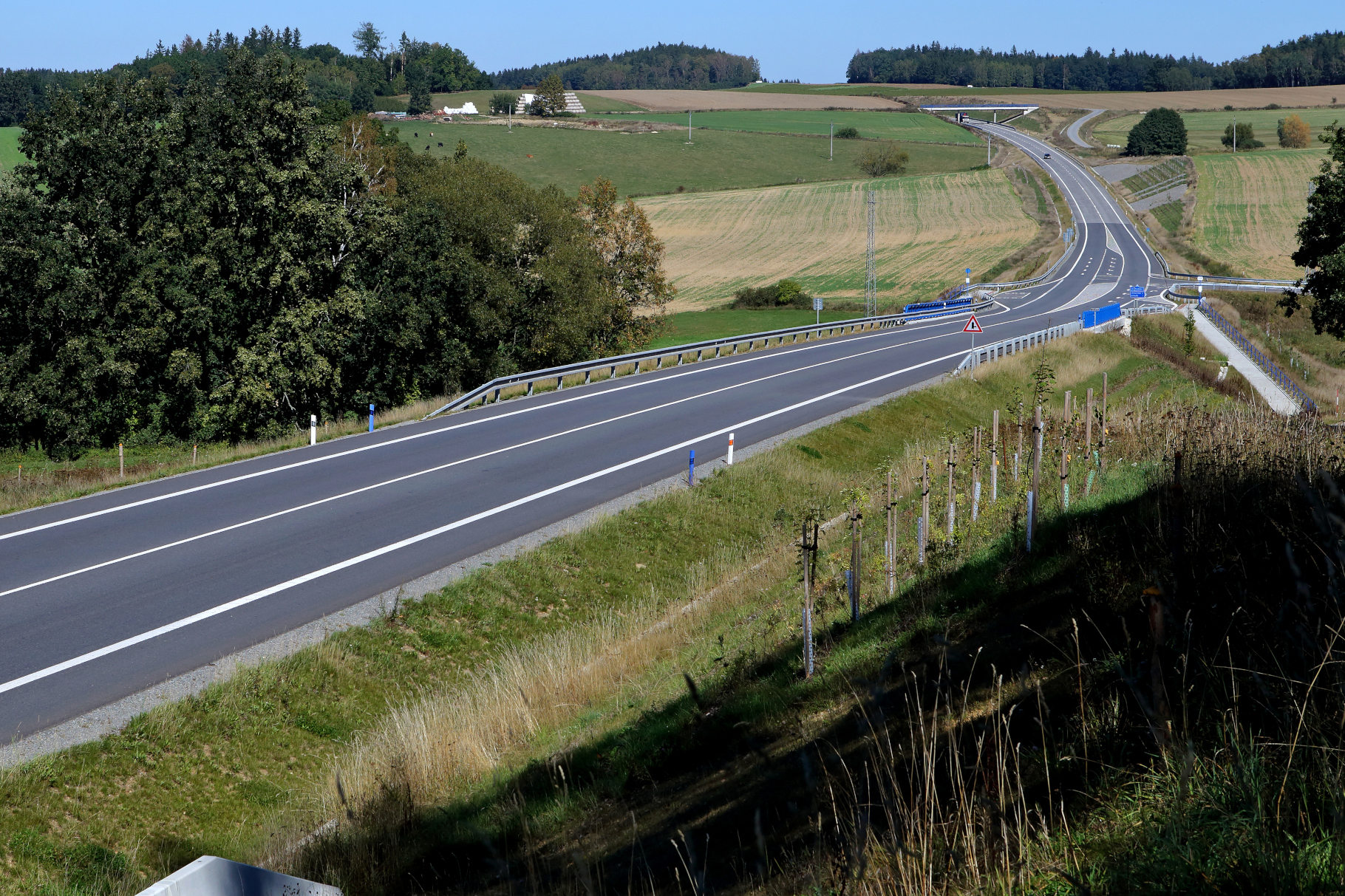 Silnice I/34 – výstavba úseku Ondřejov–Božejov–Pelhřimov - Vei- og brobygging