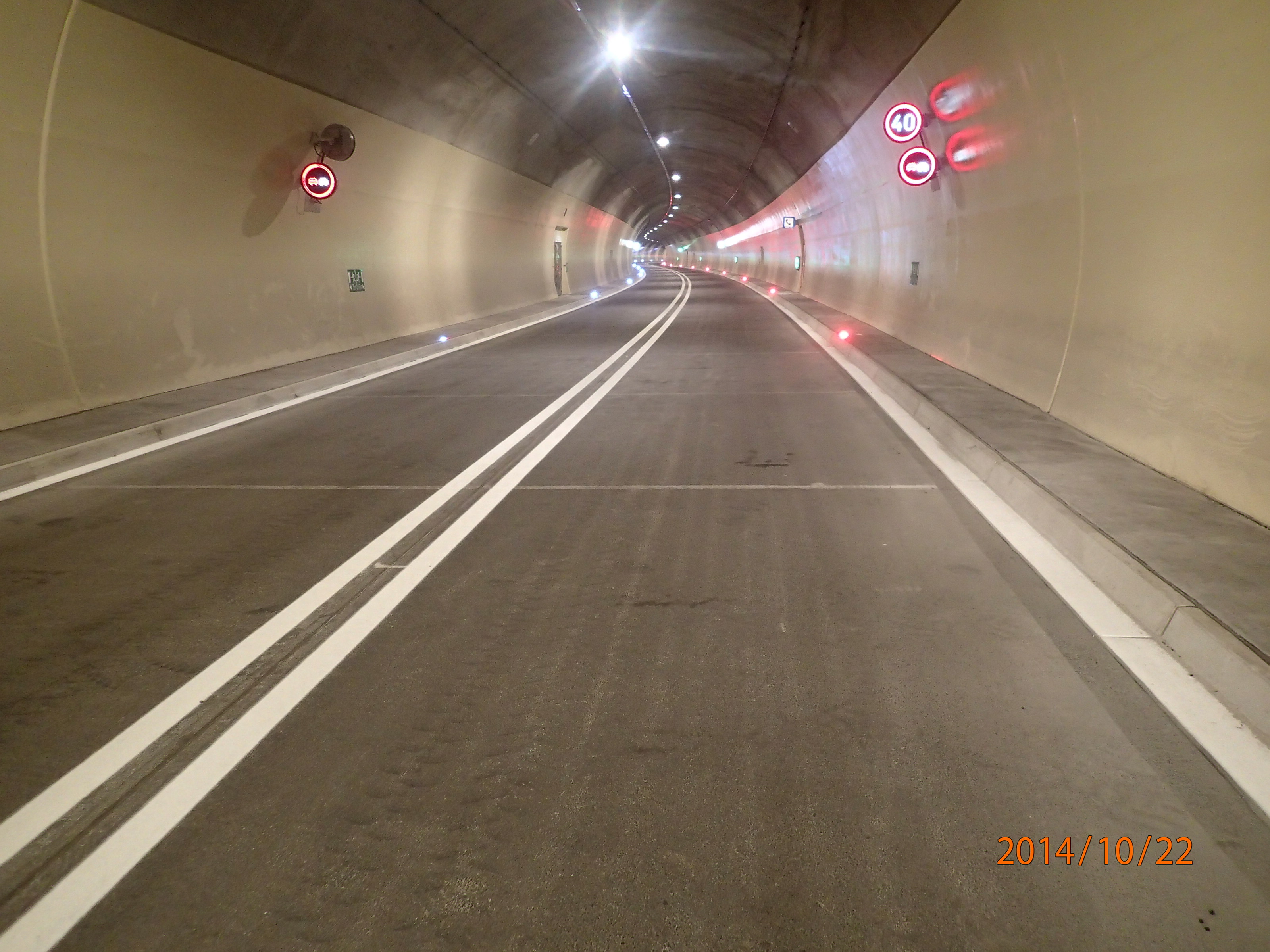 S10 Tunnel Neumarkt - Tunnelkonstruksjon
