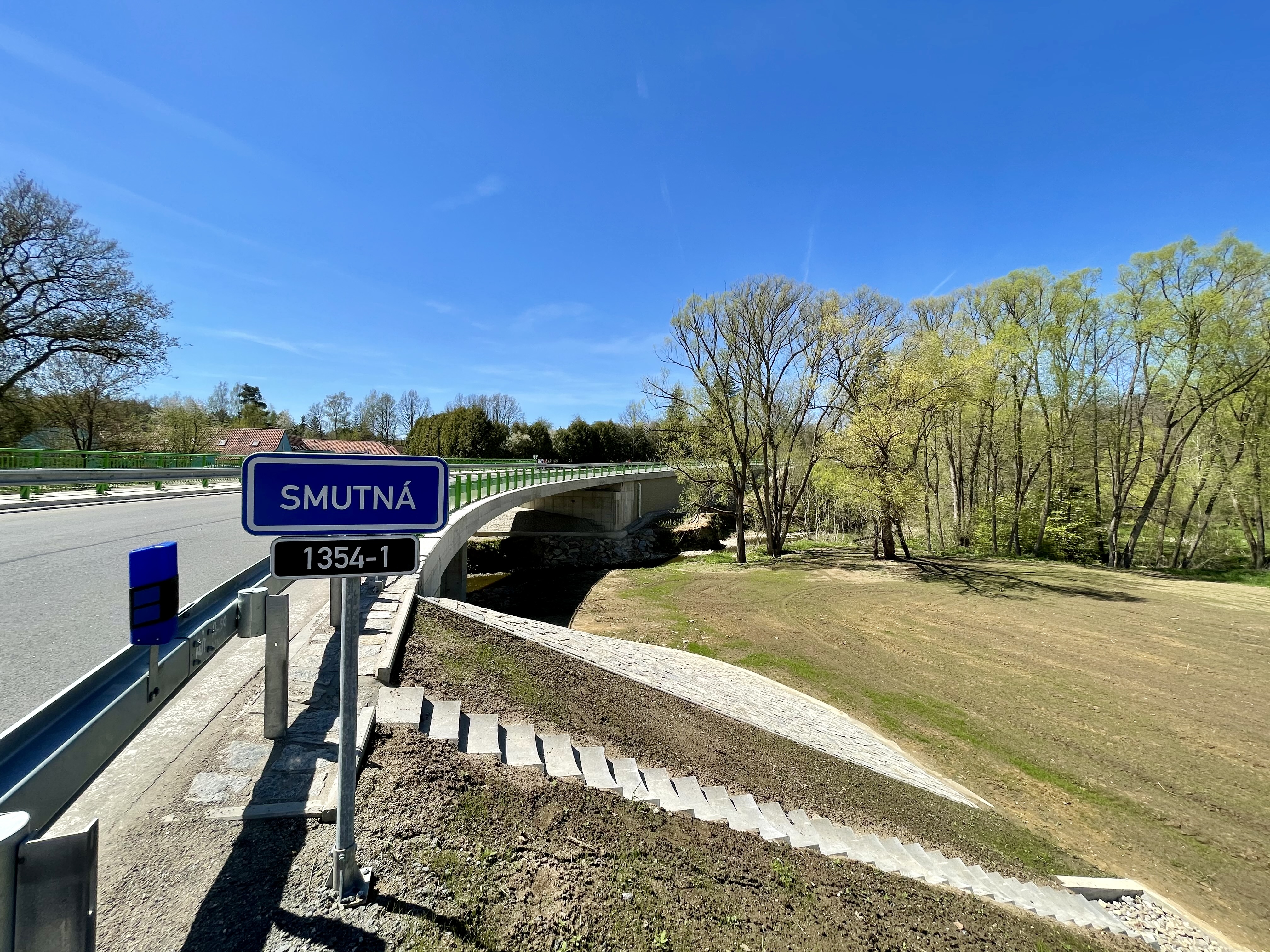 Silnice III/1354 – most přes říčku Smutná na úseku Bechyně–Radětice  - Vei- og brobygging