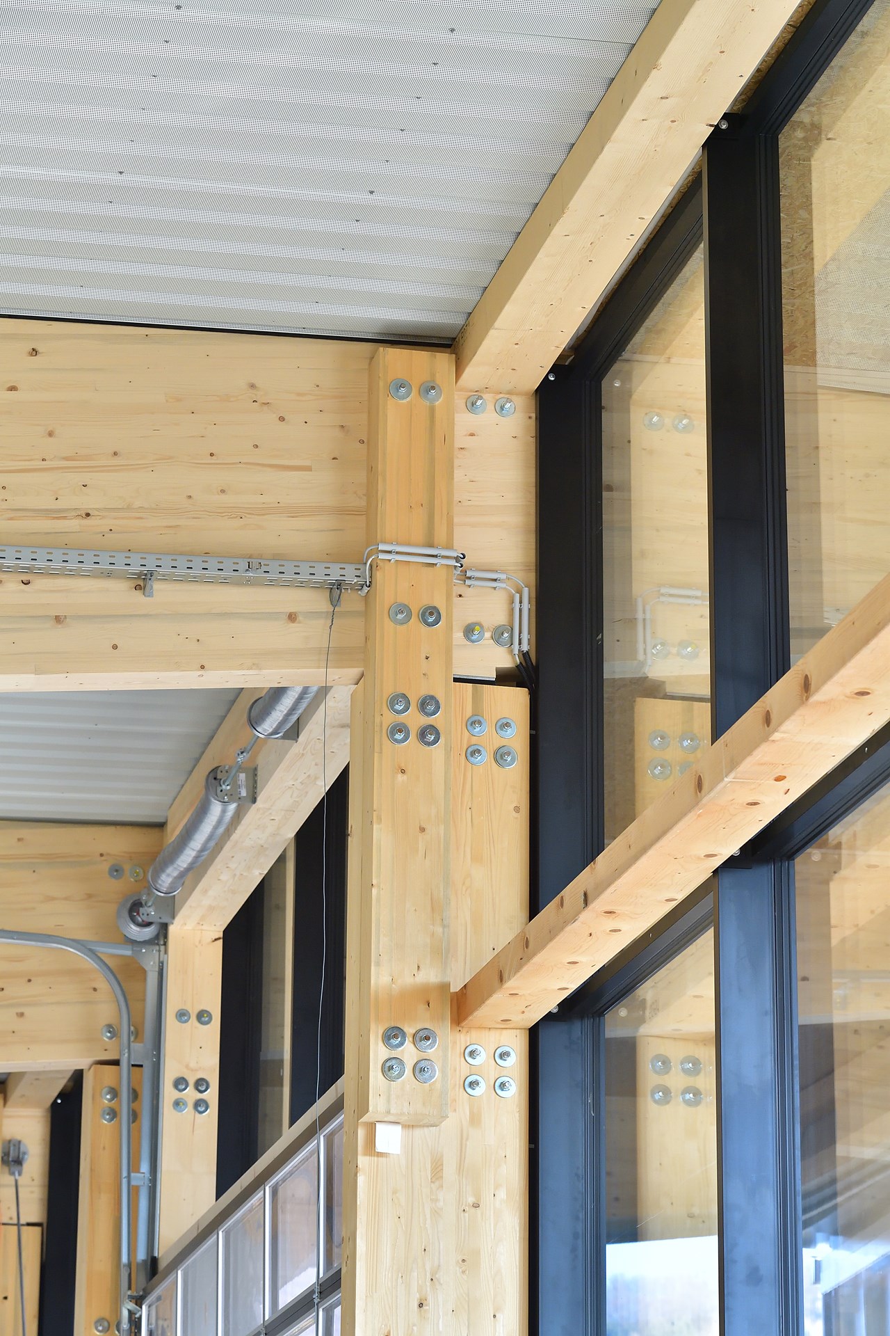 M Glass GmbH - Bygningskonstruksjon M Glass GmbH - Bygningskonstruksjon