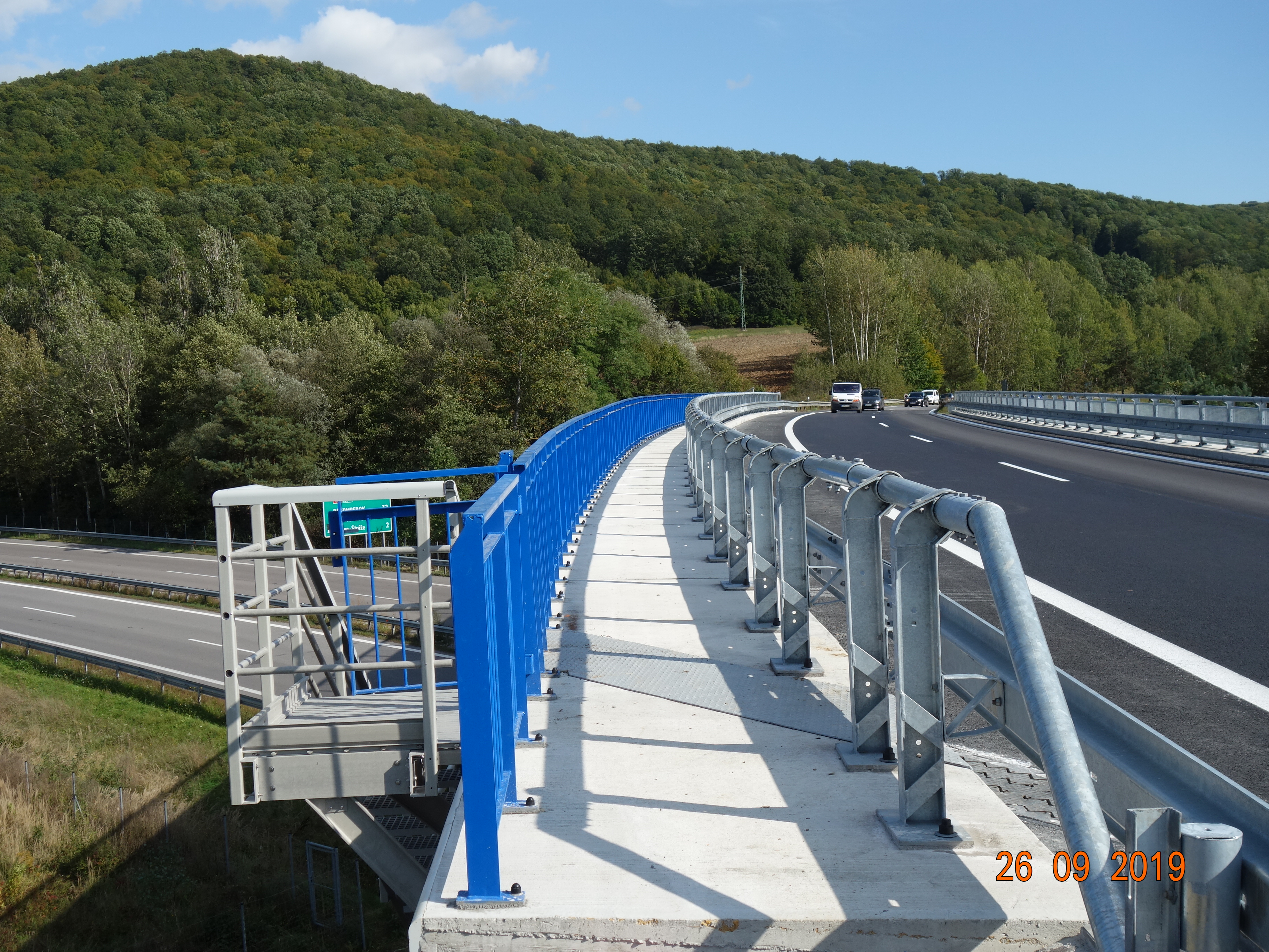 Oprava mosta ev. č. R2-176B nad cestou R1 a potokom Bieň, Budča (107,9 m) - Vei- og brobygging